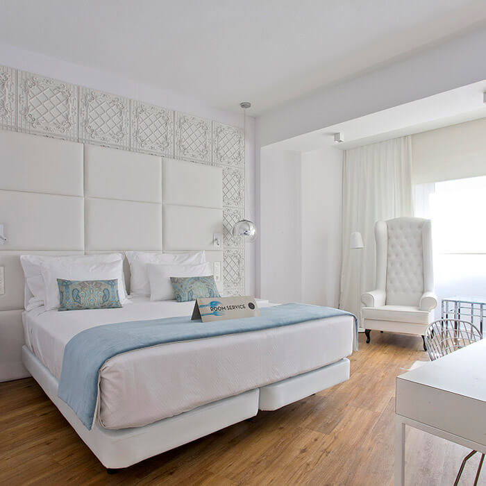 Photos Hotel Tres Reyes. Pamplona. Official Website